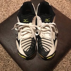 White Mizuno volleyball shoes